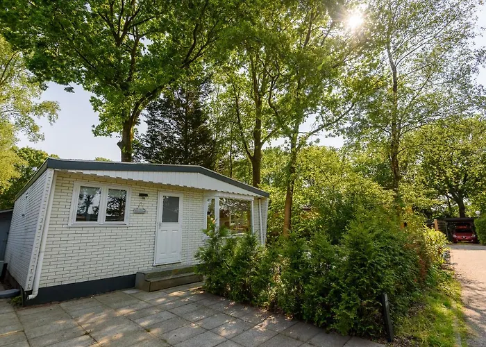 Nature Hideout At Veluwe Nature Park בקתה פוטן